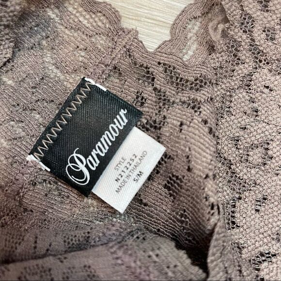 Paramour Lace Thong - Picture 3 of 3